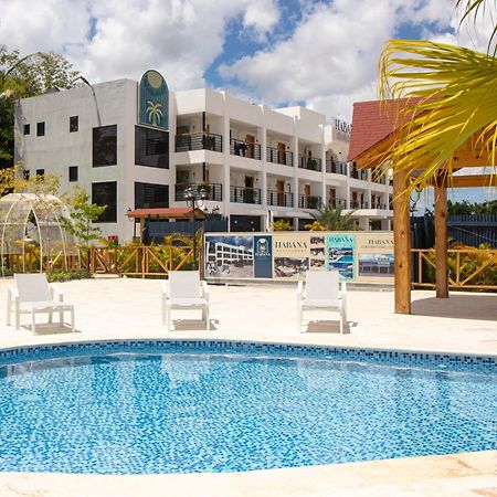 Habana Hotel Y Restaurante Higuey Exterior photo
